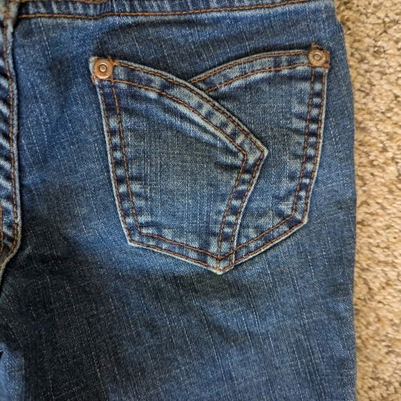 Old Navy Red White Blue Minnie Mouse Long shorts Ruffles Size 8 - Picture 7 of 9